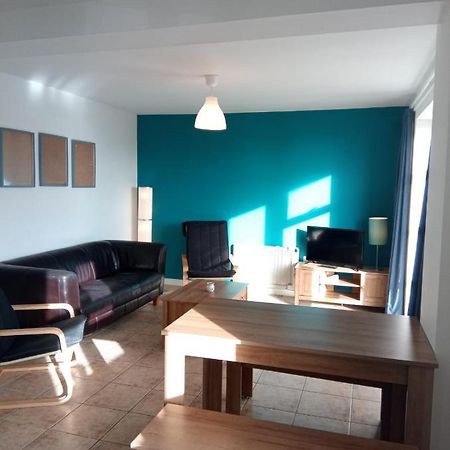Beach Side Apartment บันโดแรน ภายนอก รูปภาพ