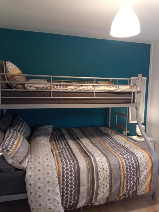 Beach Side Apartment บันโดแรน ภายนอก รูปภาพ